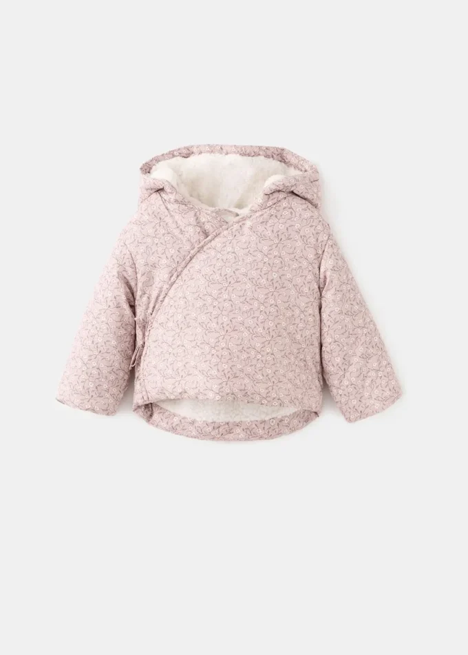 Kurtka z kwiatowym wzorem i podszewką z owczej skóry Kurtka z kwiatowym wzorem i podszewką z owczej skóry