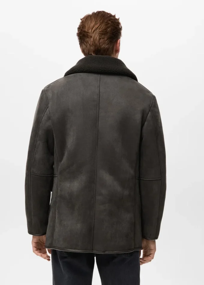 Kurtka z zamszu imitującego owczą skórę Kurtka z zamszu imitującego owczą skórę