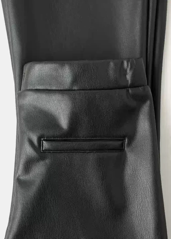 Legginsy ze sztucznej skóry Legginsy ze sztucznej skóry