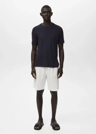 Lniana koszulka o dopasowanym kroju