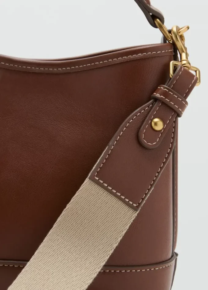 Mała torebka typu bucket Mała torebka typu bucket