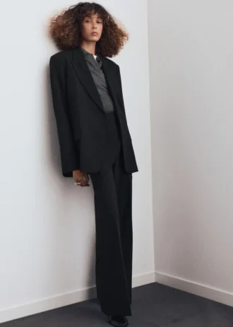 Marynarka garniturowa z kieszeniami z klapką Marynarka garniturowa z kieszeniami z klapką