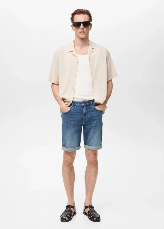 Obcisłe bermudy jeansowe Obcisłe bermudy jeansowe