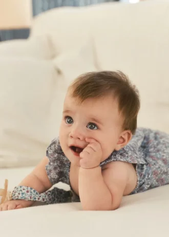 Odzież robocza w kwiatowy wzór