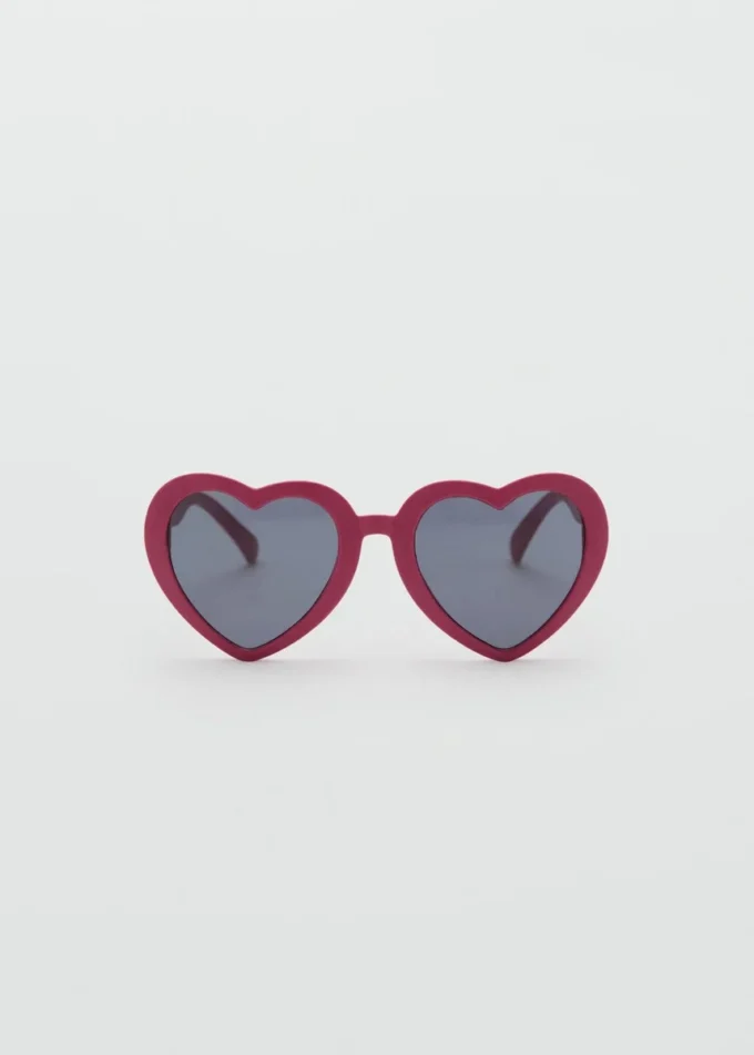Okulary przeciwsłoneczne w kształcie serca Okulary przeciwsłoneczne w kształcie serca