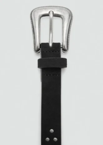 Pasek ze skóry z ćwiekami