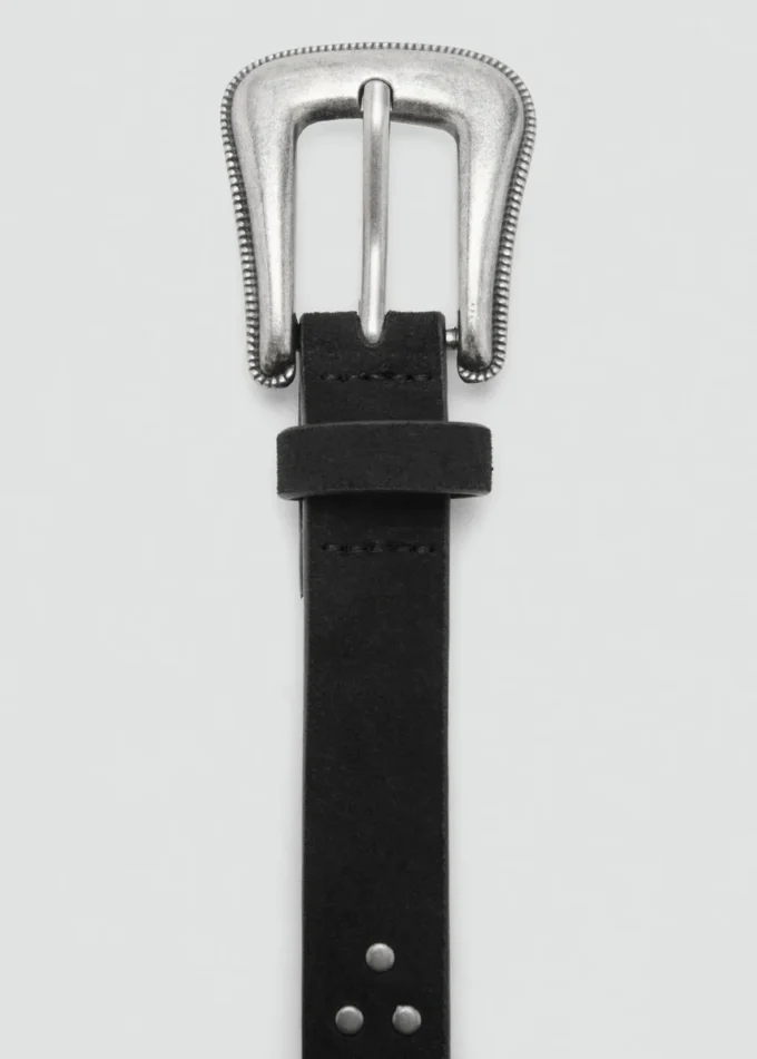 Pasek ze skóry z ćwiekami Pasek ze skóry z ćwiekami