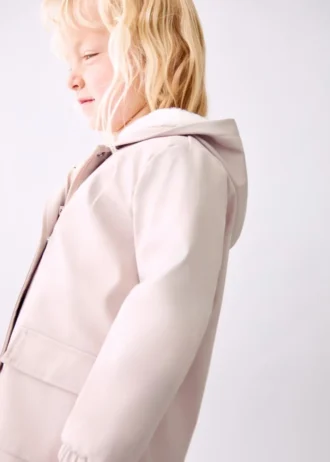 Płaszcz gumowany z podszewką imitującą futro