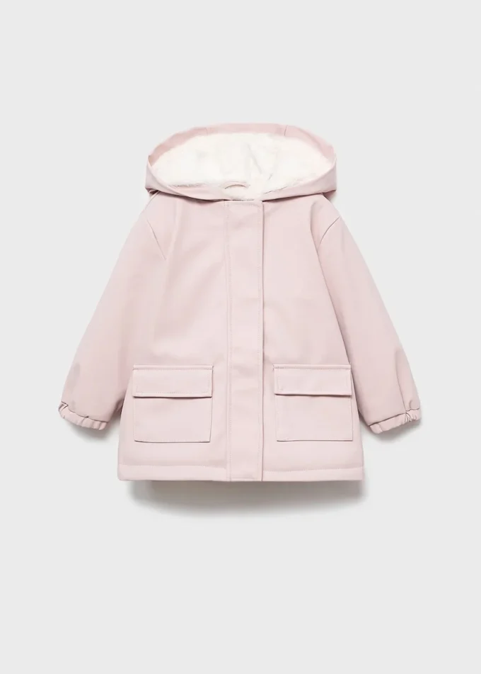 Płaszcz gumowany z podszewką imitującą futro Płaszcz gumowany z podszewką imitującą futro