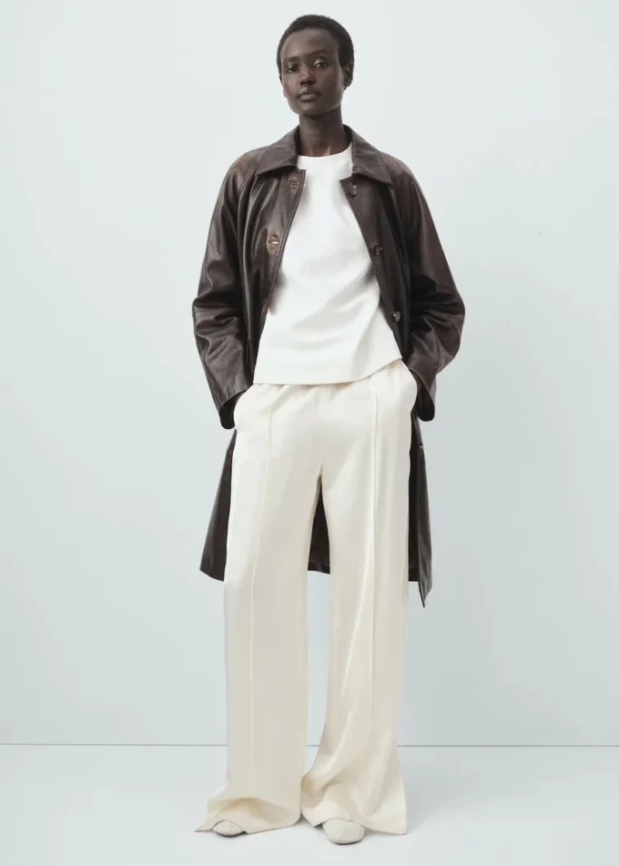 Płaszcz o długości do ziemi, wykonany w 100% ze skóry Płaszcz o długości do ziemi, wykonany w 100% ze skóry