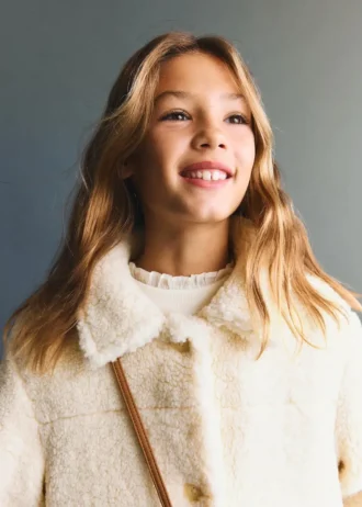 Płaszcz z efektem owczej skóry