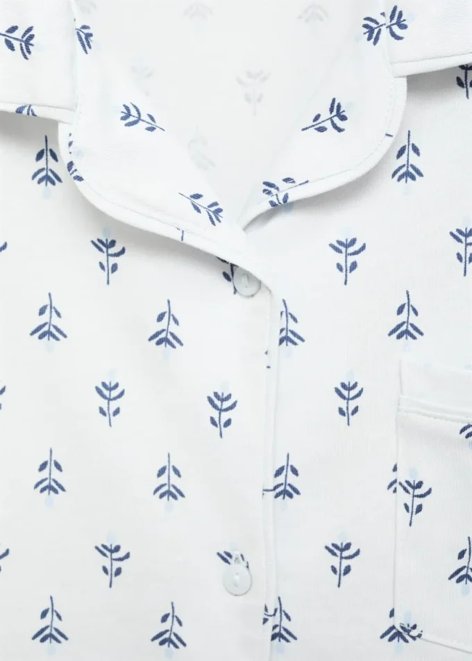 Piżama w kwiatowy wzór Piżama w kwiatowy wzór