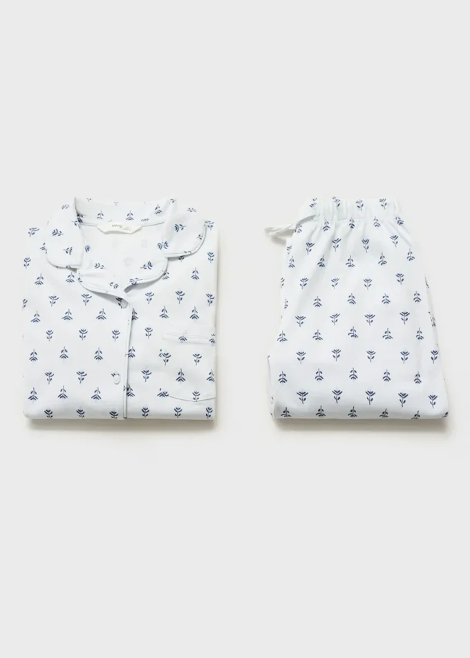 Piżama w kwiatowy wzór Piżama w kwiatowy wzór