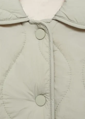 Pikowana kurtka z podszewką z owczej skóry