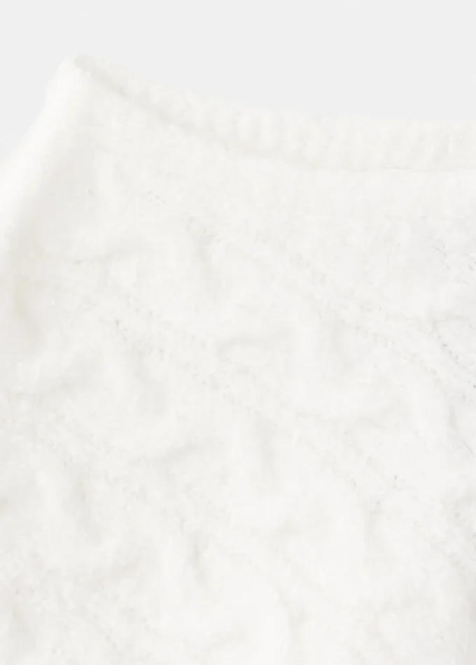 Ponczo z dzianiny warkoczowej Ponczo z dzianiny warkoczowej