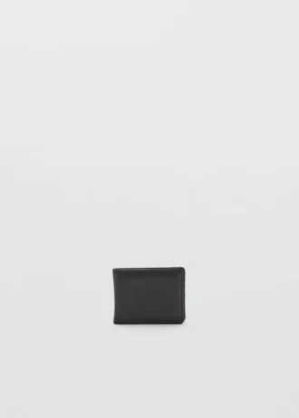 Portfel z zabezpieczeniem przed kradzieżą danych z kart zbliżeniowych