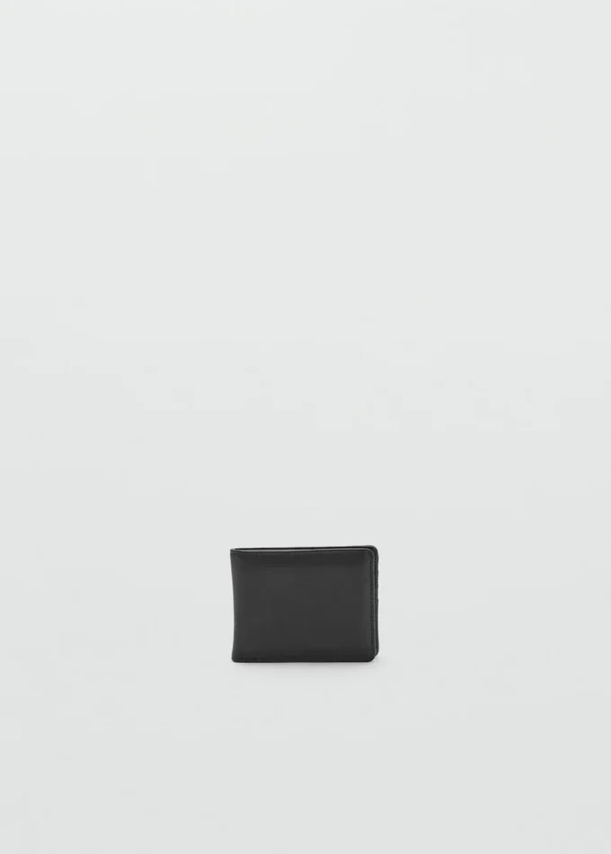 Portfel z zabezpieczeniem przed kradzieżą danych z kart zbliżeniowych