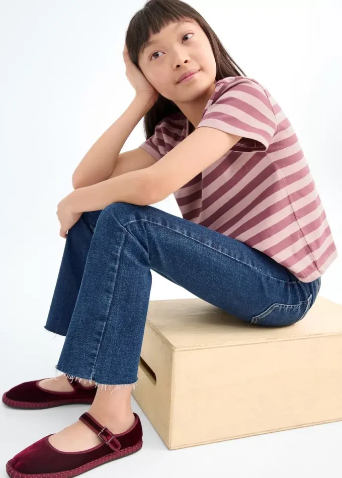 Postrzępione jeansy skinny z niskim stanem