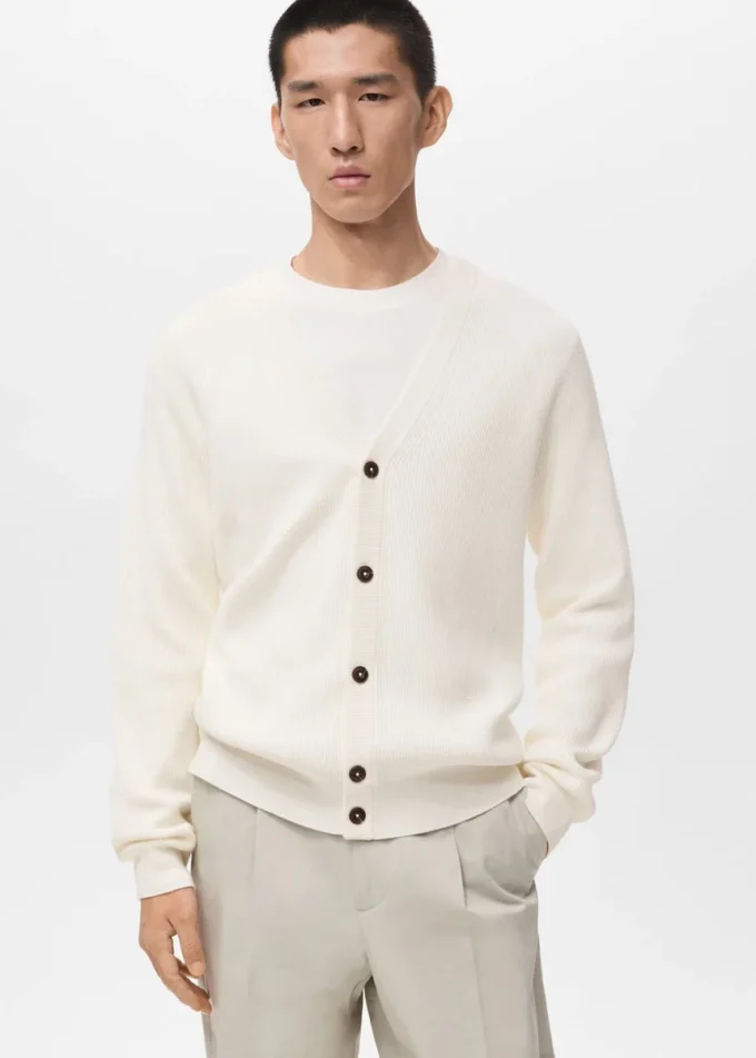 Prążkowany kardigan z dzianiny z guzikami Prążkowany kardigan z dzianiny z guzikami