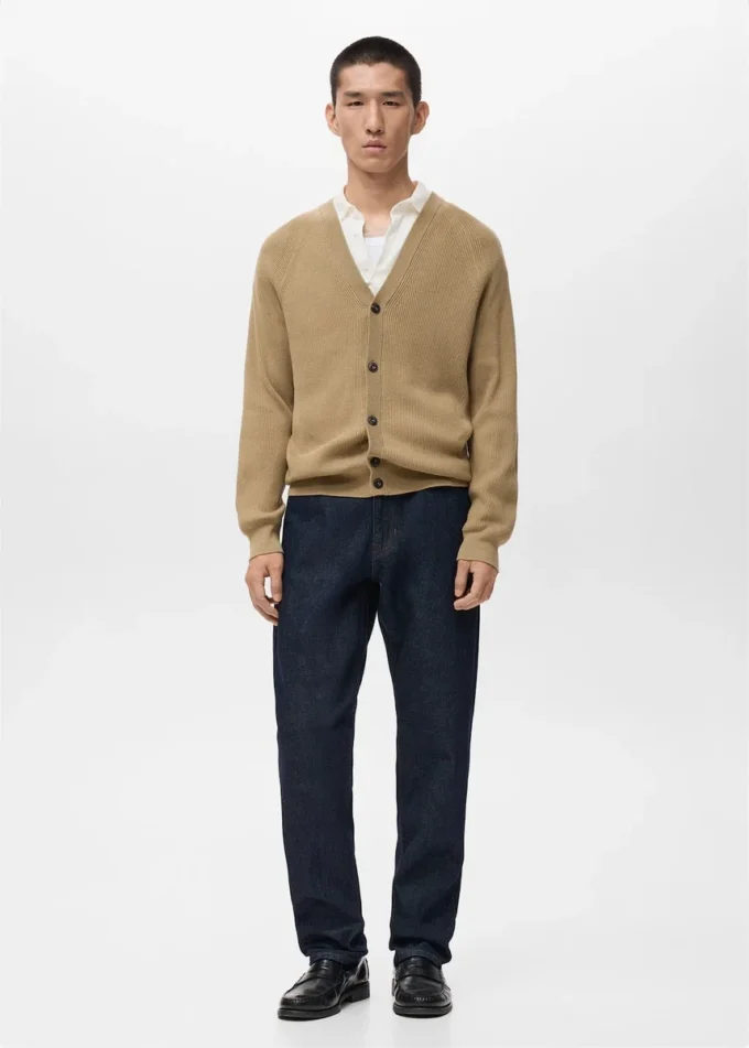 Prążkowany kardigan z dzianiny z guzikami Prążkowany kardigan z dzianiny z guzikami