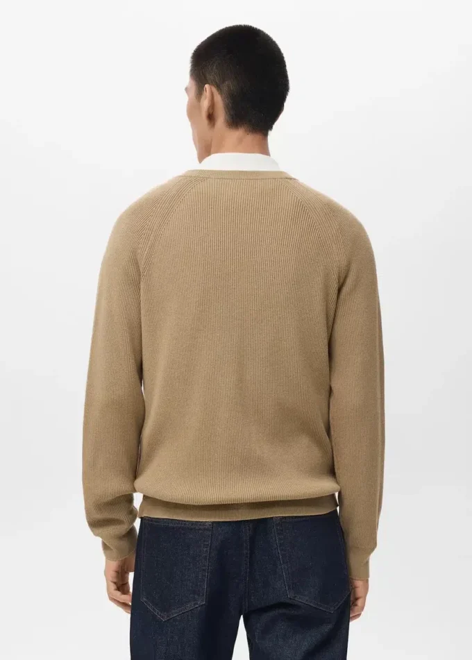 Prążkowany kardigan z dzianiny z guzikami Prążkowany kardigan z dzianiny z guzikami