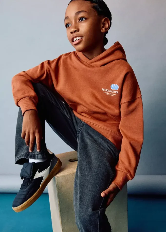 Trampki z podwiniętym językiem Trampki z podwiniętym językiem