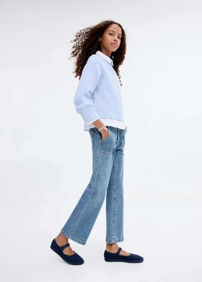 Proste jeansy z kieszeniami Proste jeansy z kieszeniami