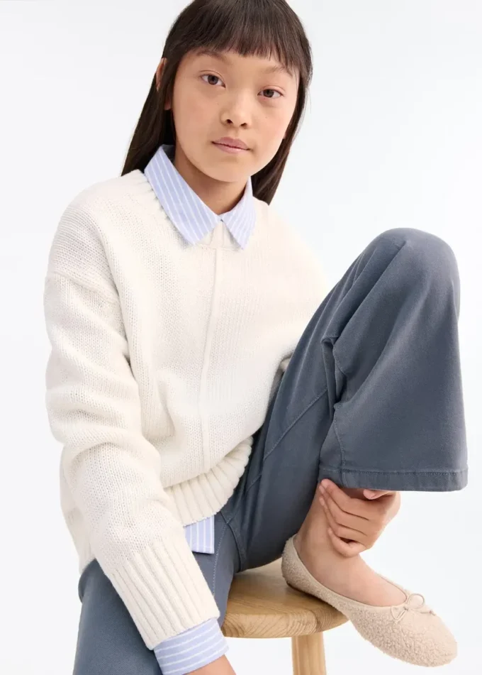 Proste jeansy z kieszeniami Proste jeansy z kieszeniami