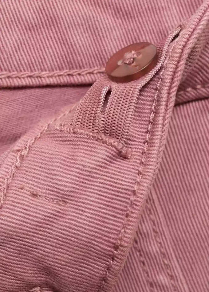 Proste jeansy z kieszeniami Proste jeansy z kieszeniami