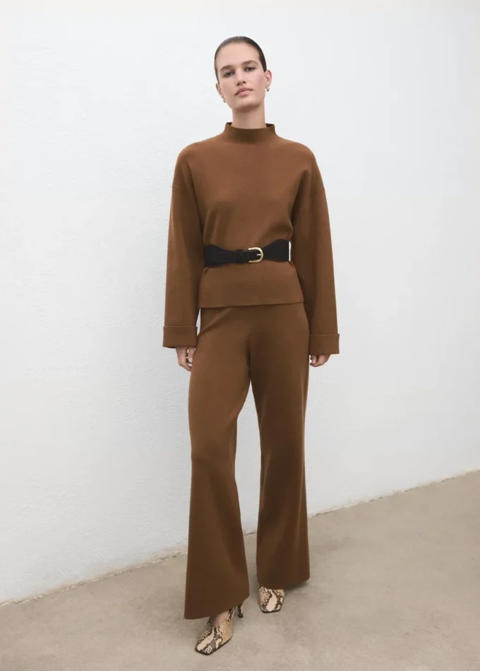 Proste spodnie z dzianiny Proste spodnie z dzianiny