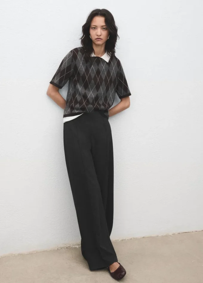 Proste spodnie z elastyczną talią Proste spodnie z elastyczną talią