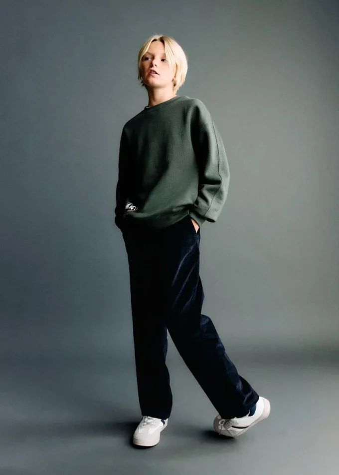 Proste spodnie z sztruksu Proste spodnie z sztruksu