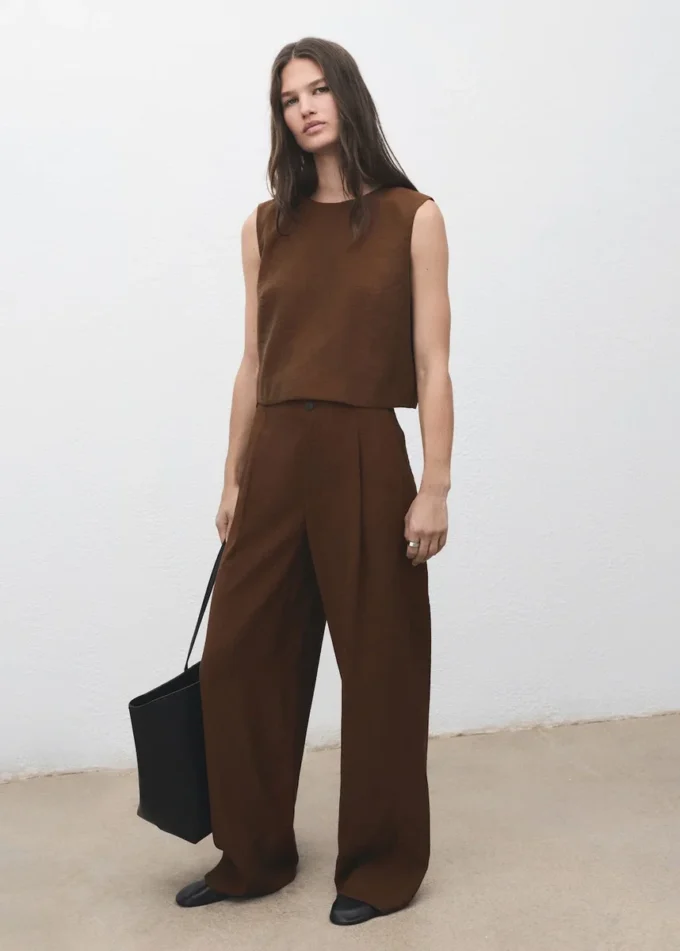 Proste spodnie z zakładkami Proste spodnie z zakładkami