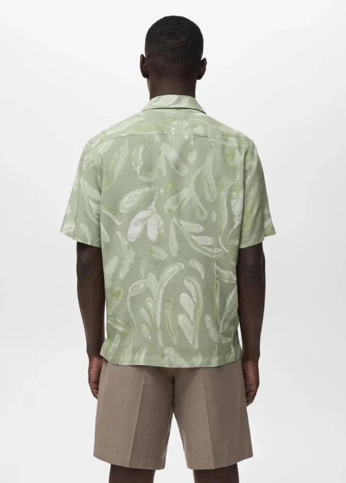 Płynna koszula o luźnym kroju z nadrukiem Płynna koszula o luźnym kroju z nadrukiem