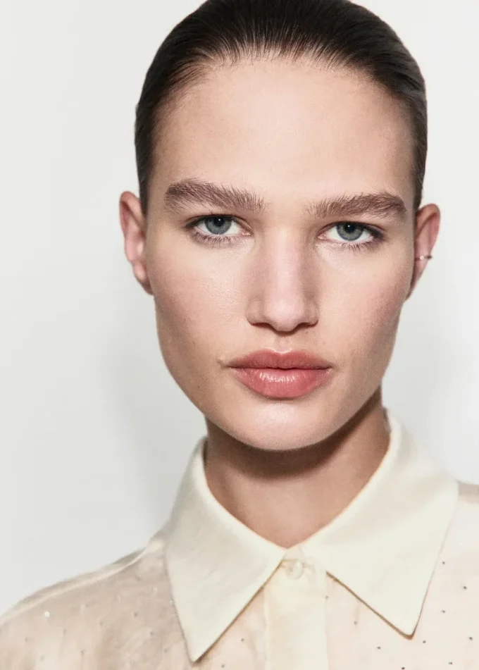 Satynowa koszula z kryształkami Satynowa koszula z kryształkami