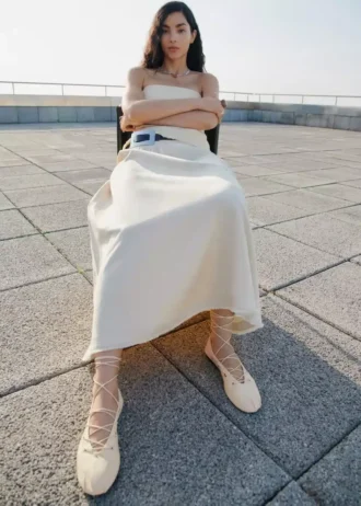 Skórzane baleriny z krzyżującymi się paskami