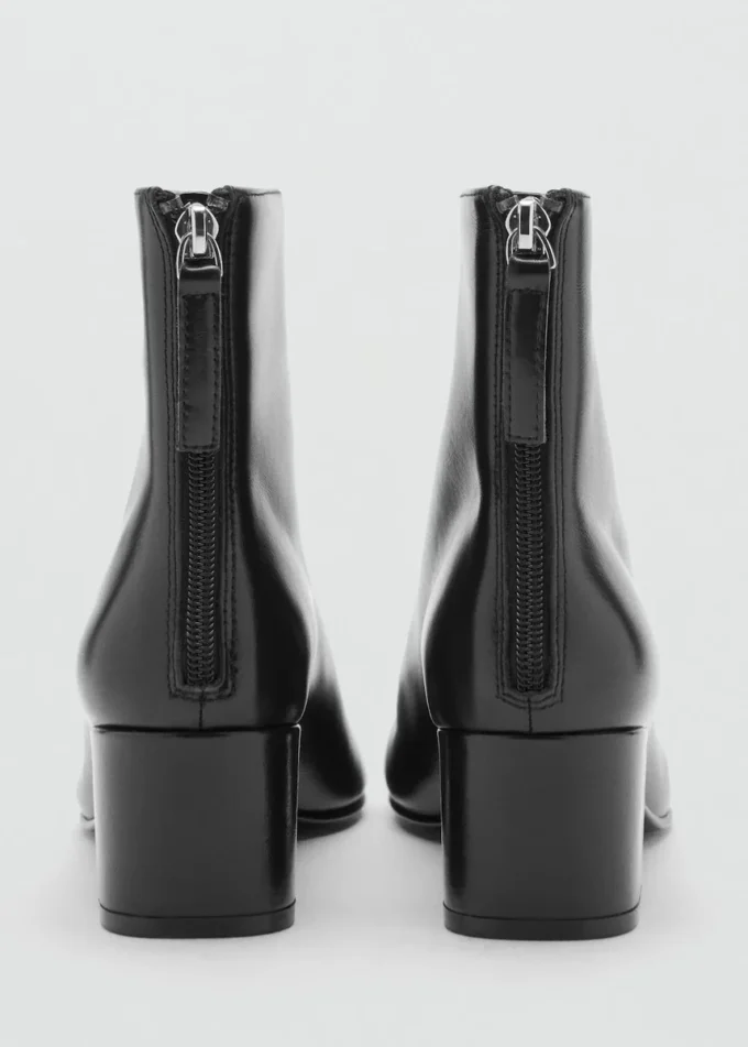 Skórzane botki na grubym obcasie Skórzane botki na grubym obcasie