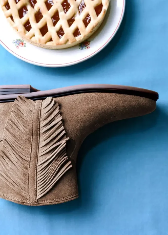 Skórzane botki z frędzlami Skórzane botki z frędzlami