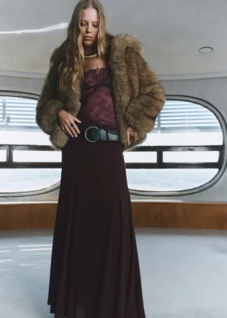 Spódnica z zakładką i paskiem Spódnica z zakładką i paskiem