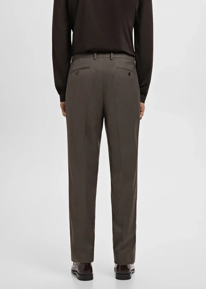 Spodnie garniturowe o dopasowanym kroju
