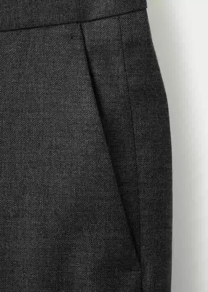 Spodnie garniturowe o dopasowanym kroju Spodnie garniturowe o dopasowanym kroju