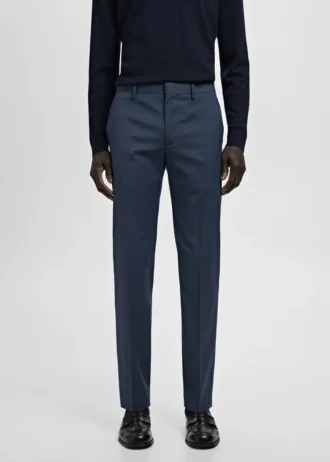 Spodnie garniturowe z elastycznego materiału o bardzo wąskim kroju
