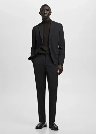 Spodnie garniturowe z elastycznego materiału o bardzo wąskim kroju