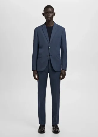 Spodnie garniturowe z elastycznego materiału o bardzo wąskim kroju