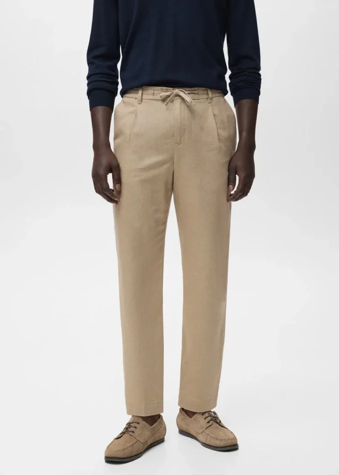 Spodnie o dopasowanym kroju z sznurkiem Spodnie o dopasowanym kroju z sznurkiem