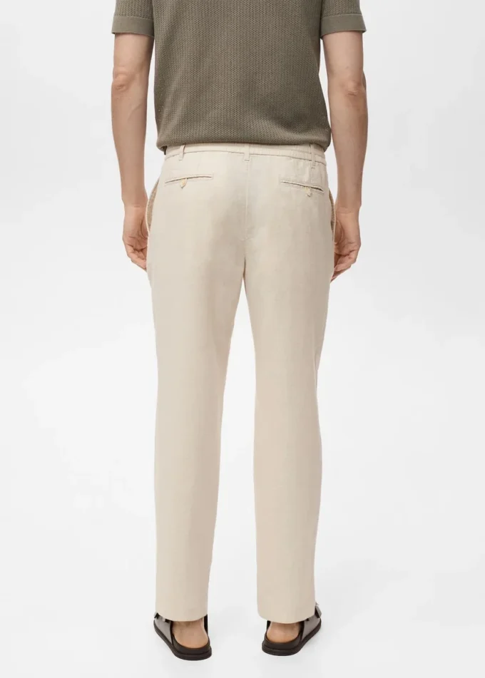 Spodnie o dopasowanym kroju z sznurkiem Spodnie o dopasowanym kroju z sznurkiem