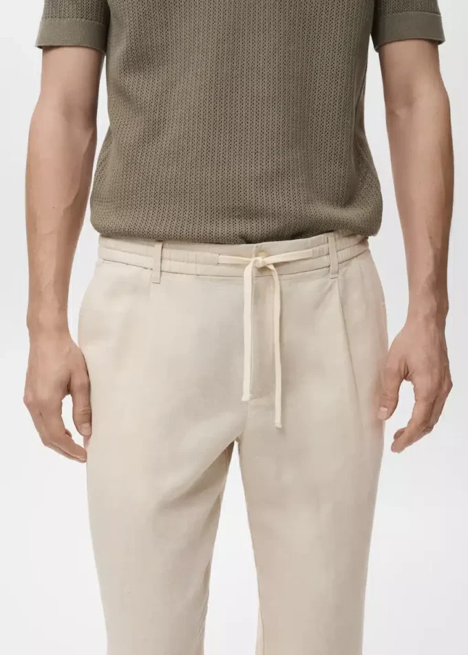 Spodnie o dopasowanym kroju z sznurkiem Spodnie o dopasowanym kroju z sznurkiem