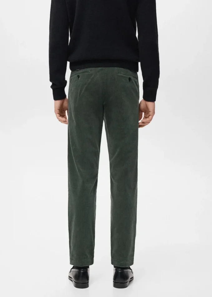 Spodnie slim fit z sztruksu Spodnie slim fit z sztruksu