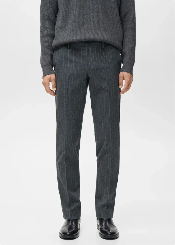 Spodnie z flaneli o dopasowanym kroju Spodnie z flaneli o dopasowanym kroju