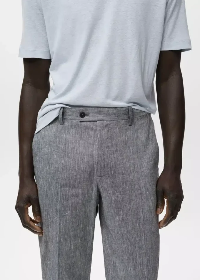 Spodnie z lnu o dopasowanym kroju Spodnie z lnu o dopasowanym kroju